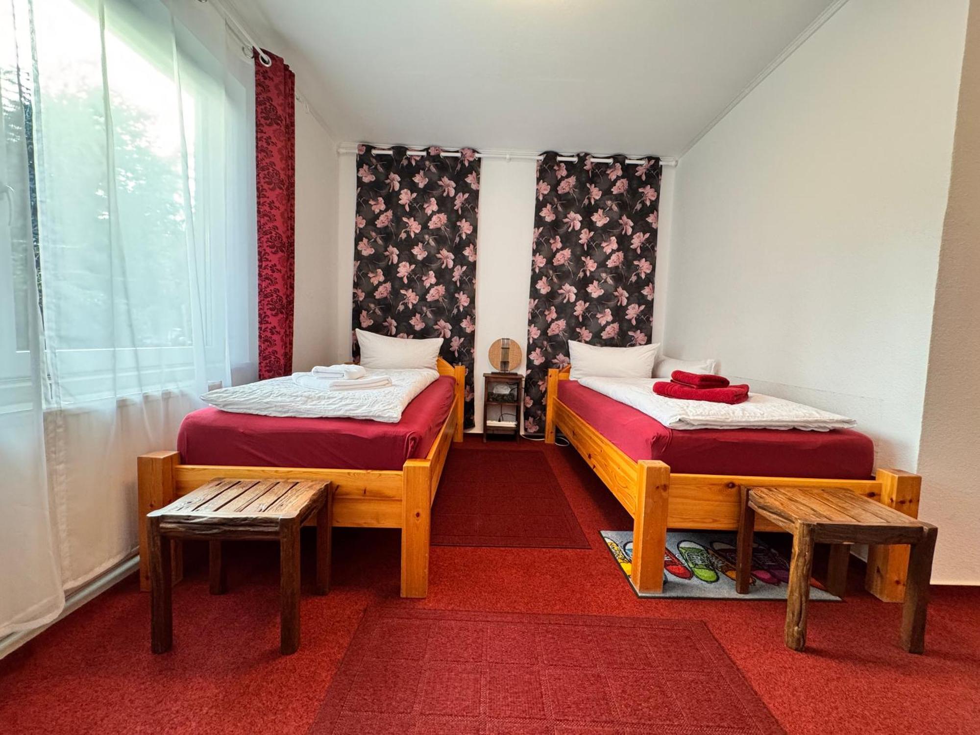 W.I.P. Welt Im Park Appartement Dresden Buitenkant foto
